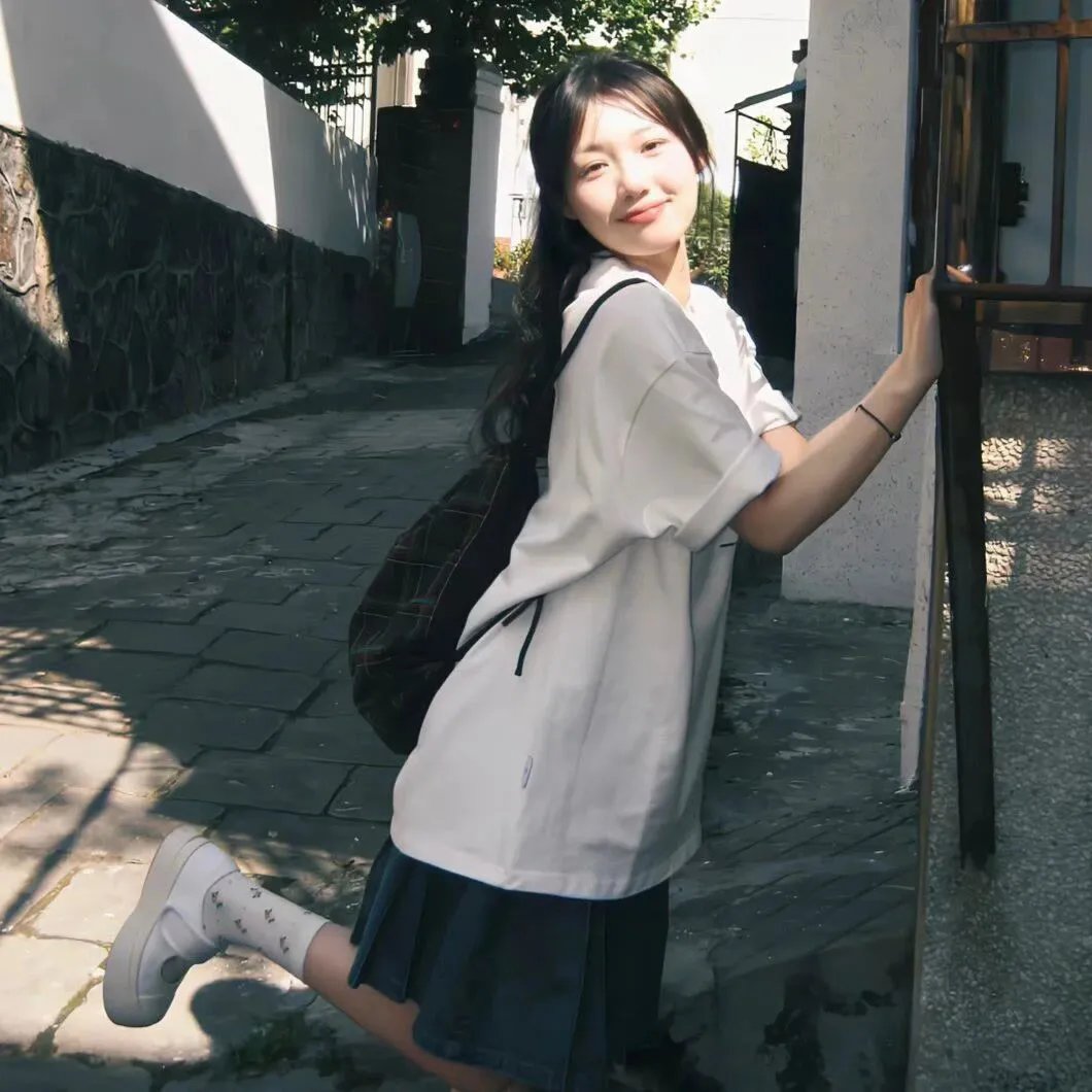 双腿之间